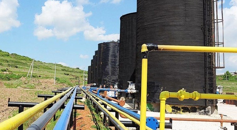 'Shell' gati te nise kerkimet per nafte ne Berat, do investohen 43 milione dollare